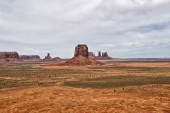 Artist’s Point in Monument Valley